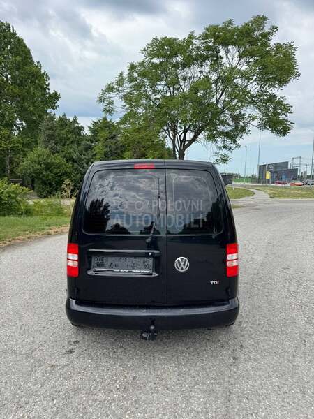 Volkswagen Caddy 1.6TDI /0DLIČAN/
