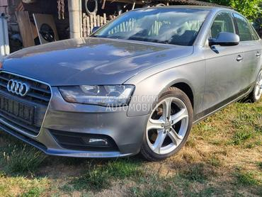 Audi A4 2013. god. -  kompletan auto u delovima
