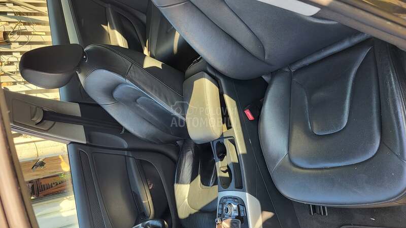 Audi A4 2013. god. -  kompletan auto u delovima
