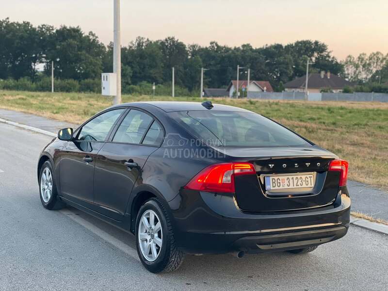 Volvo S60 1.6D NOV NOV