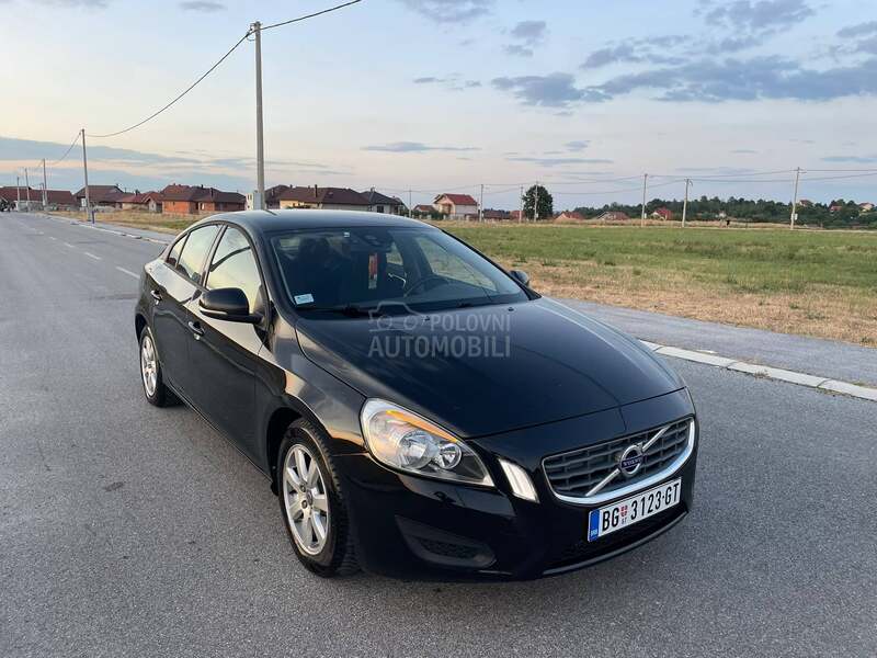 Volvo S60 1.6D NOV NOV