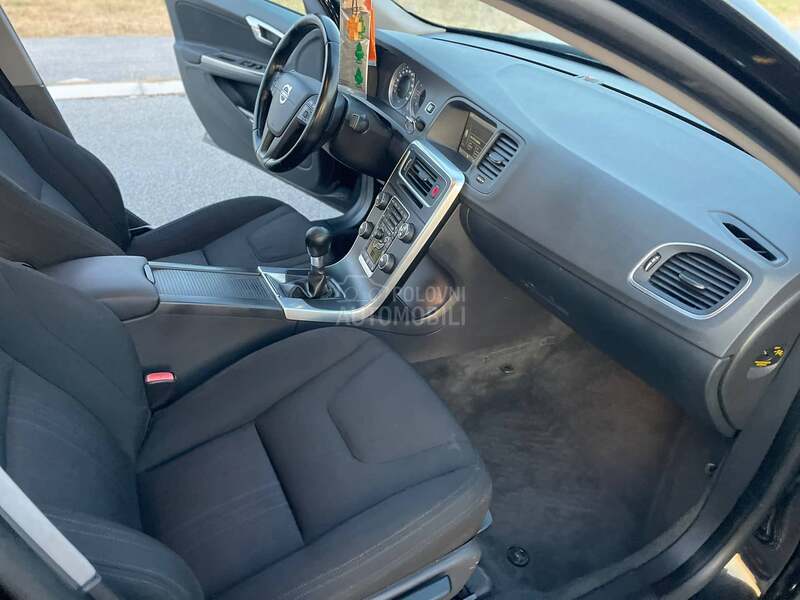 Volvo S60 1.6D NOV NOV
