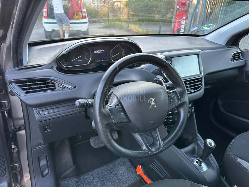 Peugeot 208 1.4hdiA.U.T.O.M.A.T