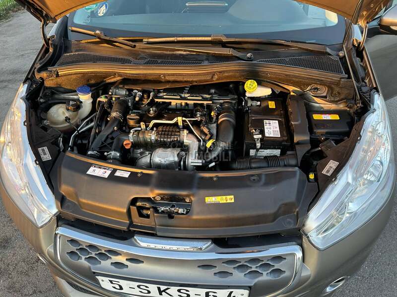 Peugeot 208 1.4hdiA.U.T.O.M.A.T