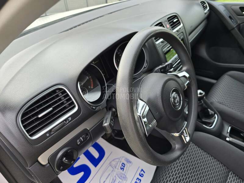 Volkswagen Golf 6 1.6tdu t o p