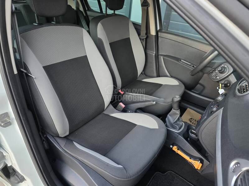 Renault Clio 1.5 DCI