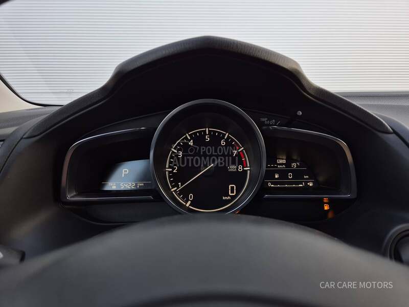 Mazda 3 G120 REVOLUTION AUT