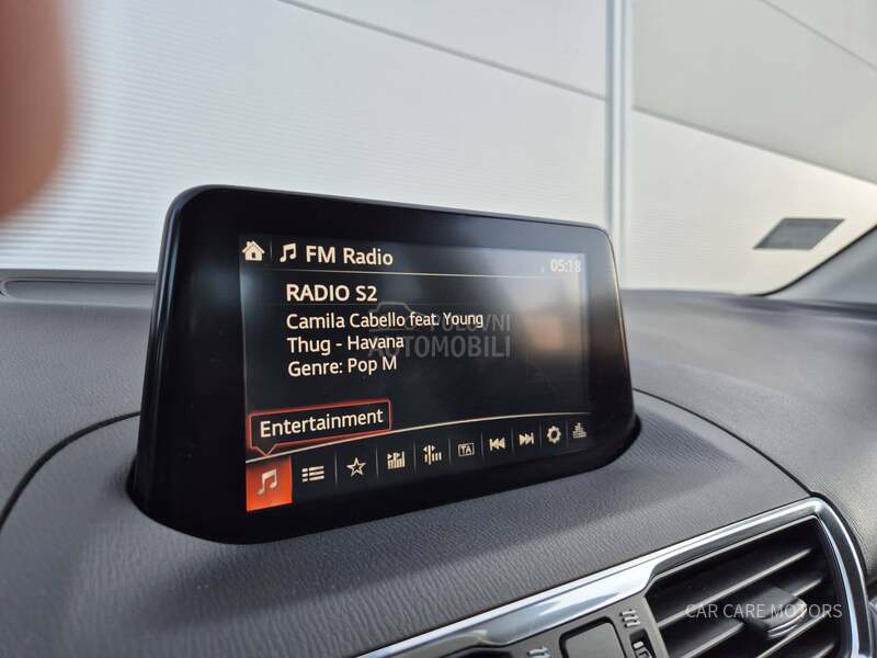 Mazda 3 G120 REVOLUTION AUT