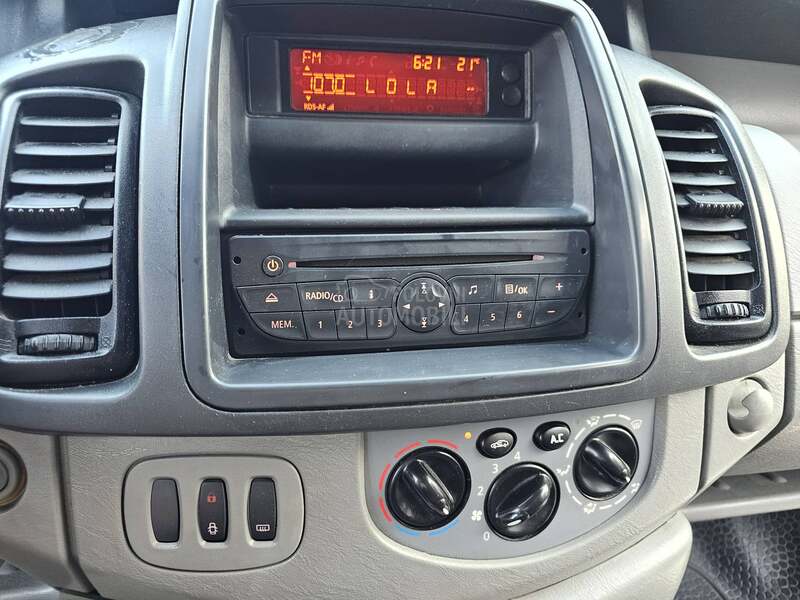 Opel Vivaro 2.0 dci TOP CH KLIMA