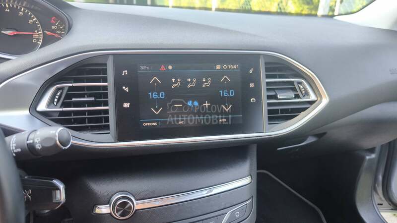 Peugeot 308 1.2 PURETECH