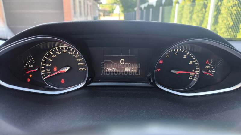 Peugeot 308 1.2 PURETECH