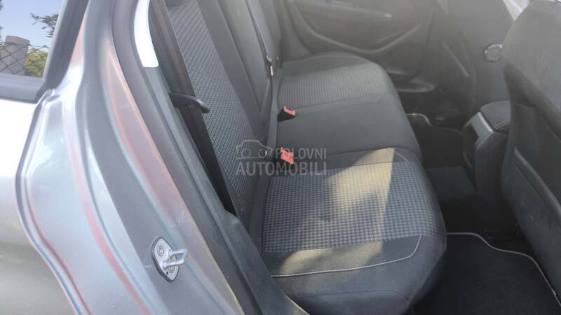 Peugeot 308 1.2 PURETECH
