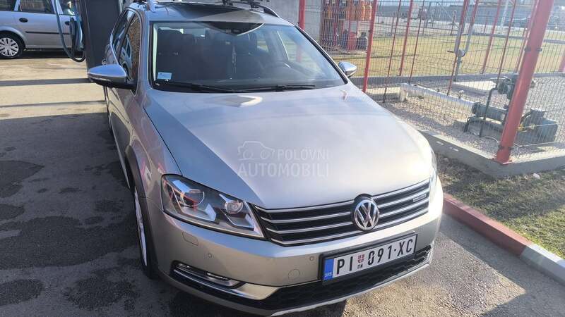 Volkswagen Passat B7 Alltrack TDI BLUEMOTION