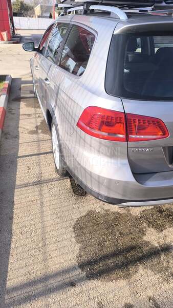 Volkswagen Passat B7 Alltrack TDI BLUEMOTION