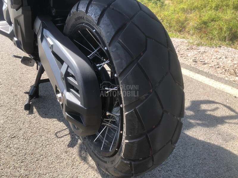 Honda X adv POKLON reg i prevod