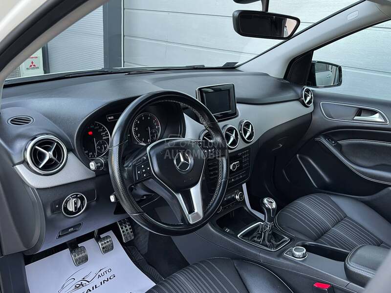 Mercedes Benz B 200 112k.m