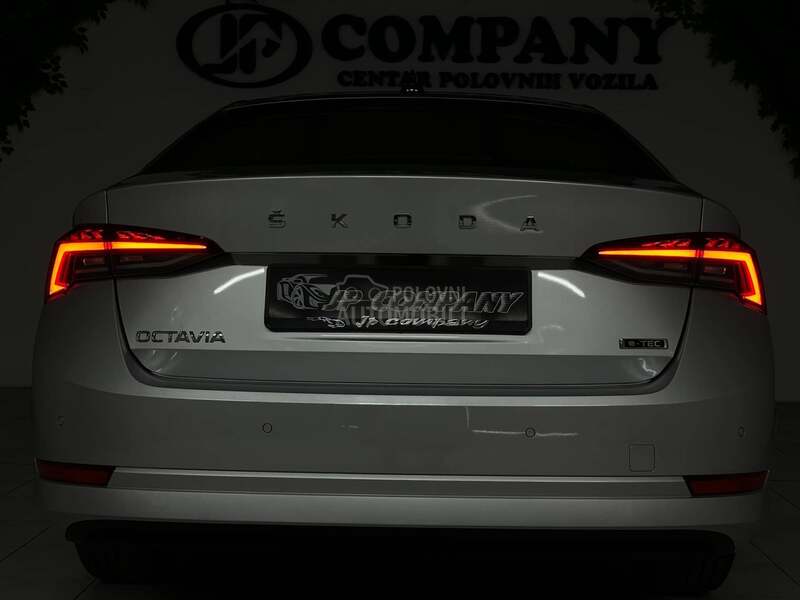 Škoda Octavia 1.0 TSI BUSINES AUT
