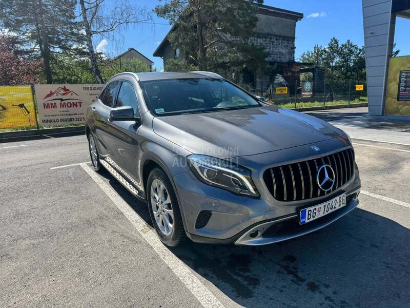 Mercedes Benz GLA 200 