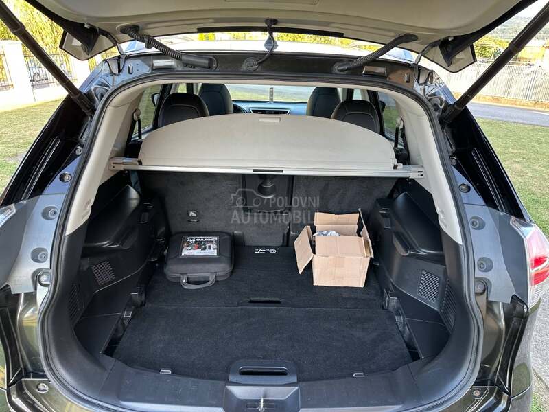 Nissan X-Trail TEKNA