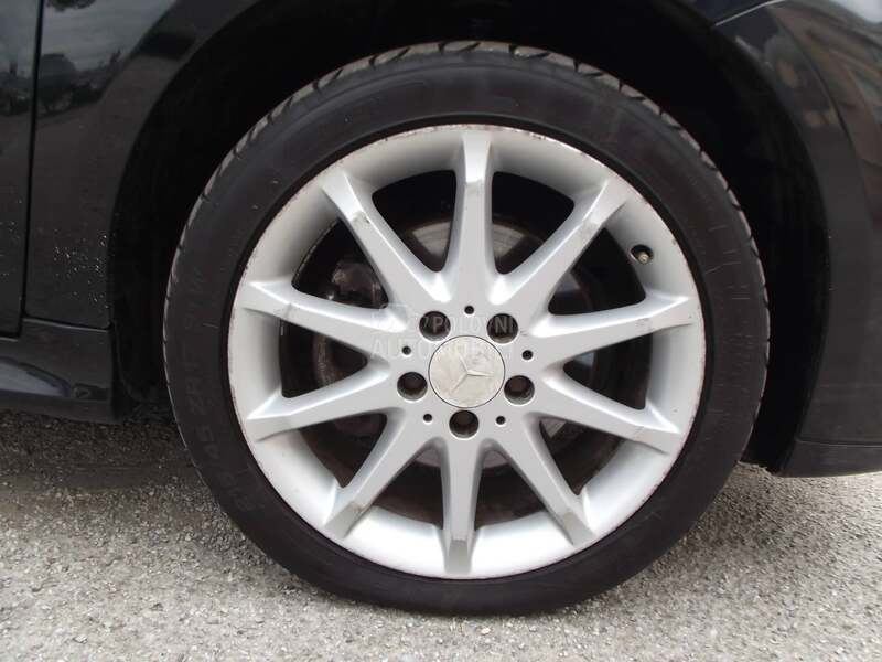 Mercedes Benz B 180 CDI 6B NOV