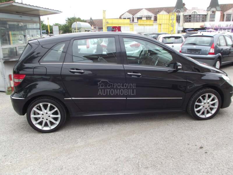 Mercedes Benz B 180 CDI 6B NOV