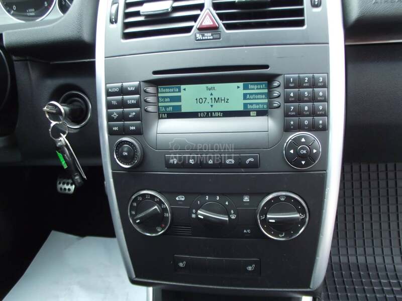 Mercedes Benz B 180 CDI 6B NOV