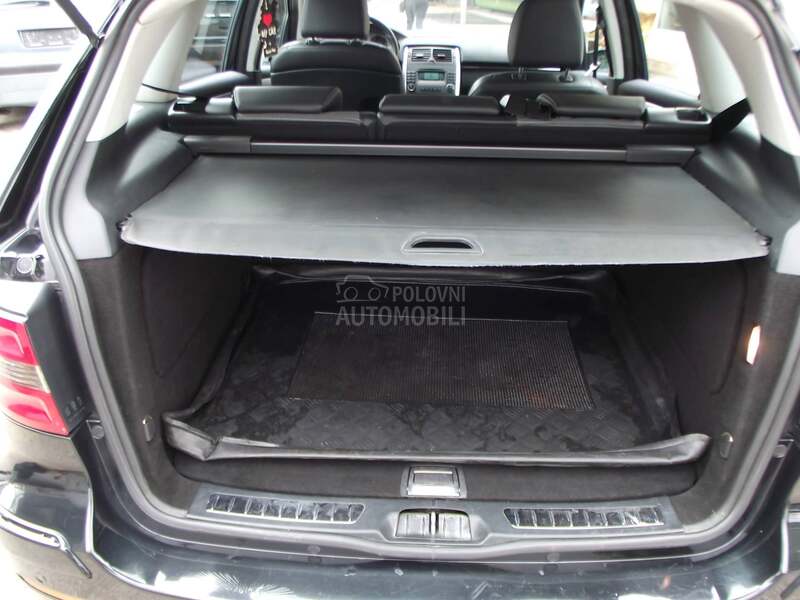 Mercedes Benz B 180 CDI 6B NOV
