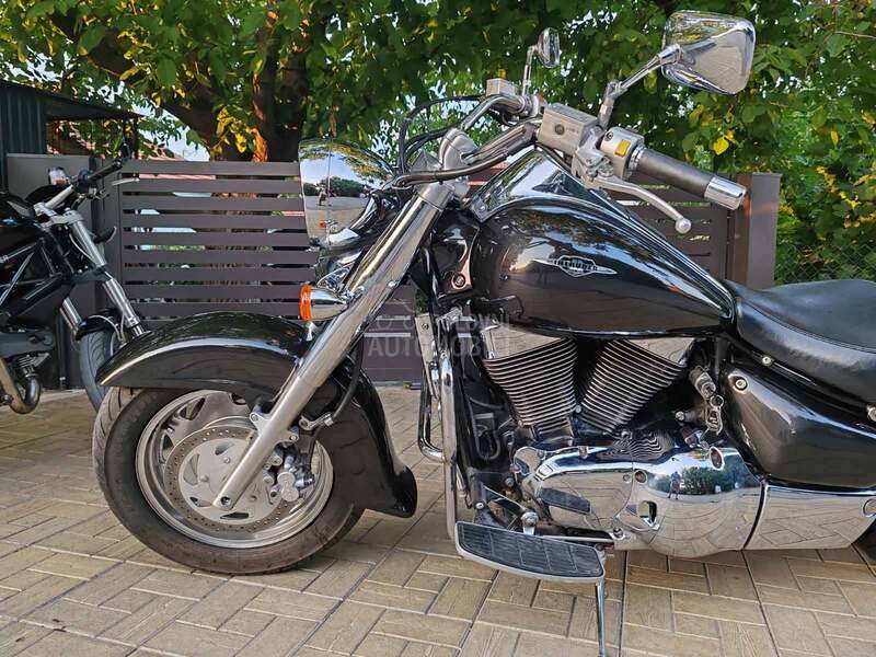 Suzuki intruder 1500 c i