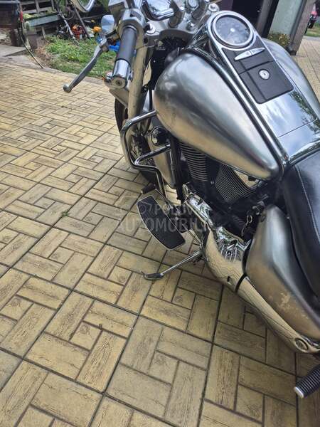 Suzuki intruder 1500 c i