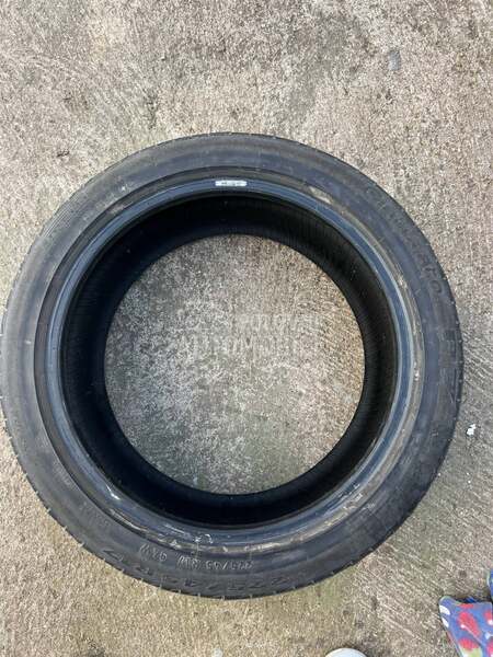 Pirelli 225/45 R17 Letnja