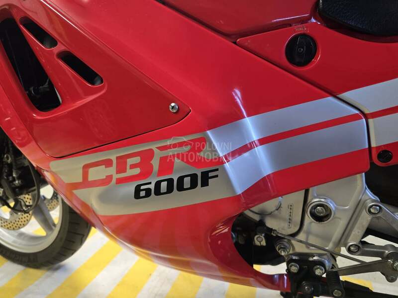 Honda CBR 600 F1