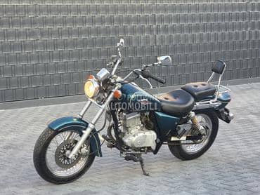 Suzuki GZ 125 Marauder