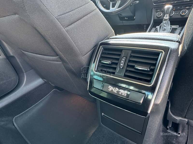 Škoda Superb 1.6 TDI DSG