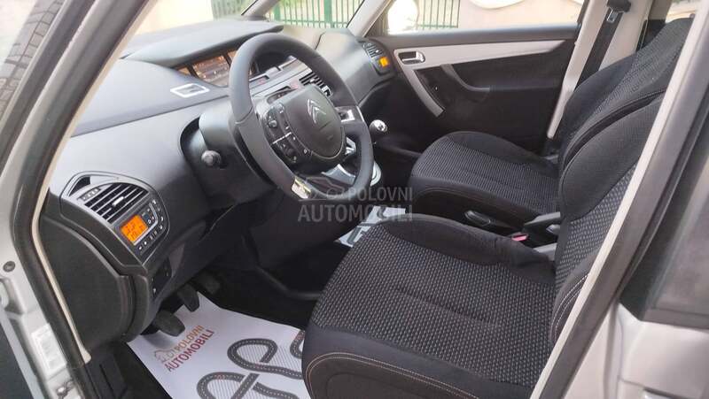 Citroen C4 Picasso 1.6 hdi N A V I