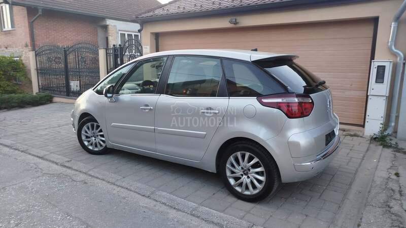 Citroen C4 Picasso 1.6 hdi N A V I