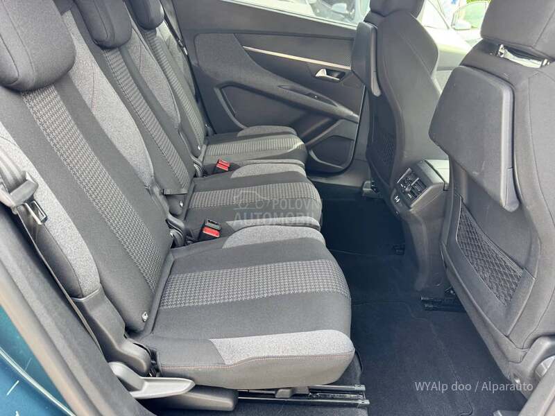 Peugeot 5008 1.5 HDI