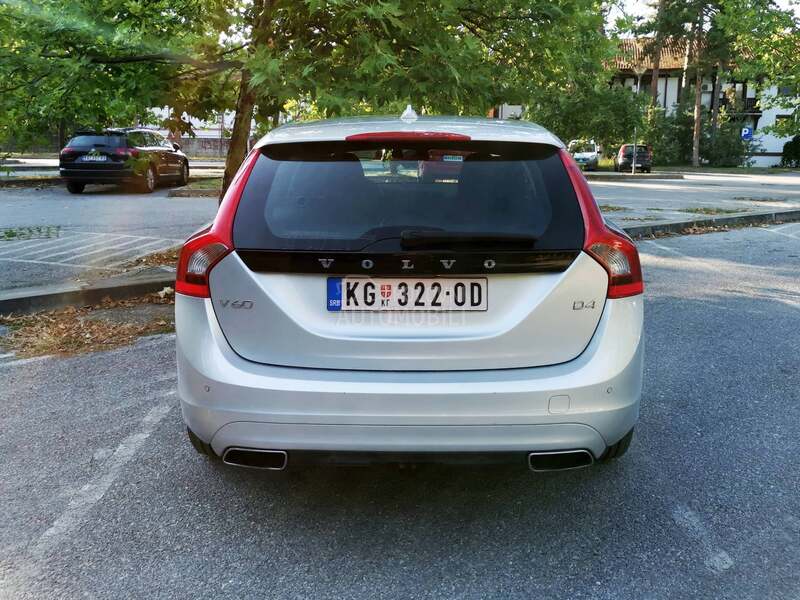 Volvo V60 2.0 D4 AT8