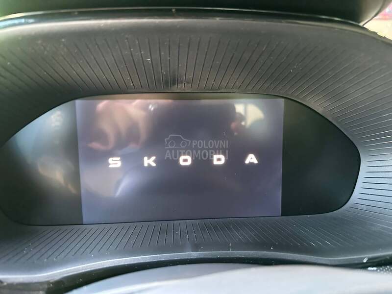 Škoda Fabia Essence TSI LAGER