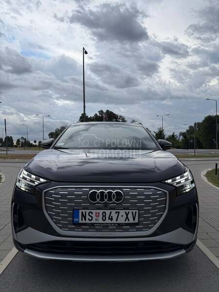 Audi Q4 e-tron S line 40