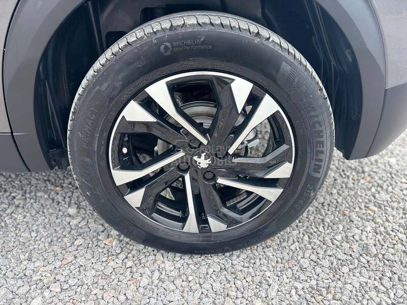 Peugeot 2008 1.2 Puretech GT