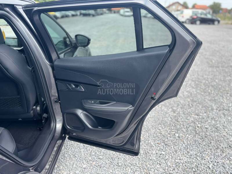 Peugeot 2008 1.2 Puretech GT