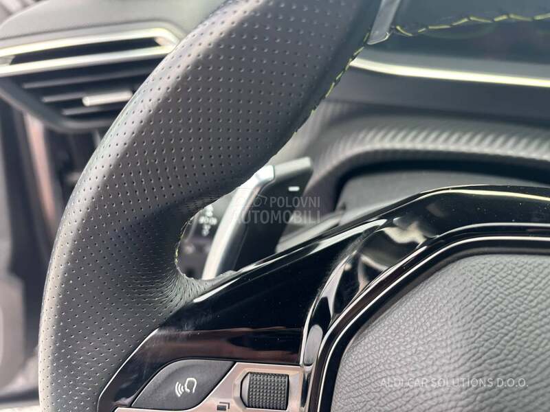 Peugeot 2008 1.2 Puretech GT