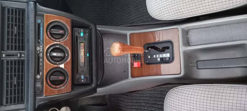 Mercedes Benz 190 