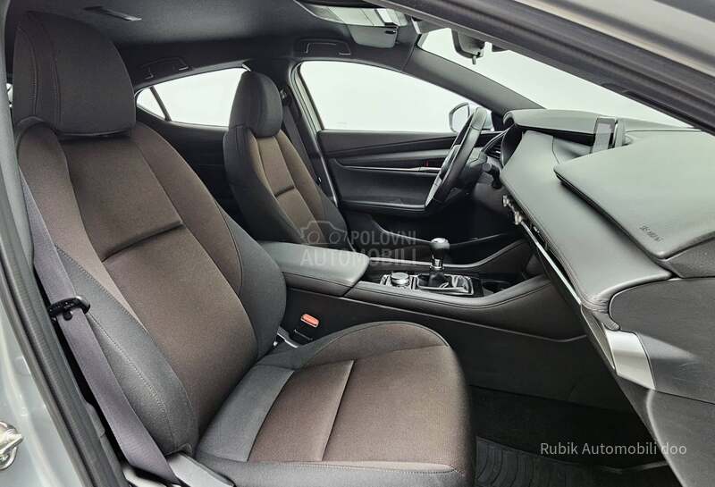 Mazda 3 2.0 Skyactiv G-122