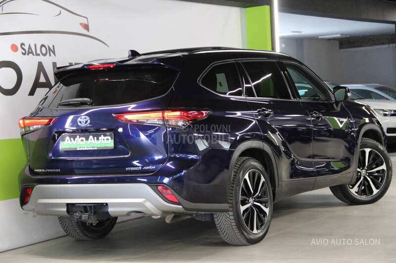 Toyota Highlander PREMIUM E-CVT AWD-I