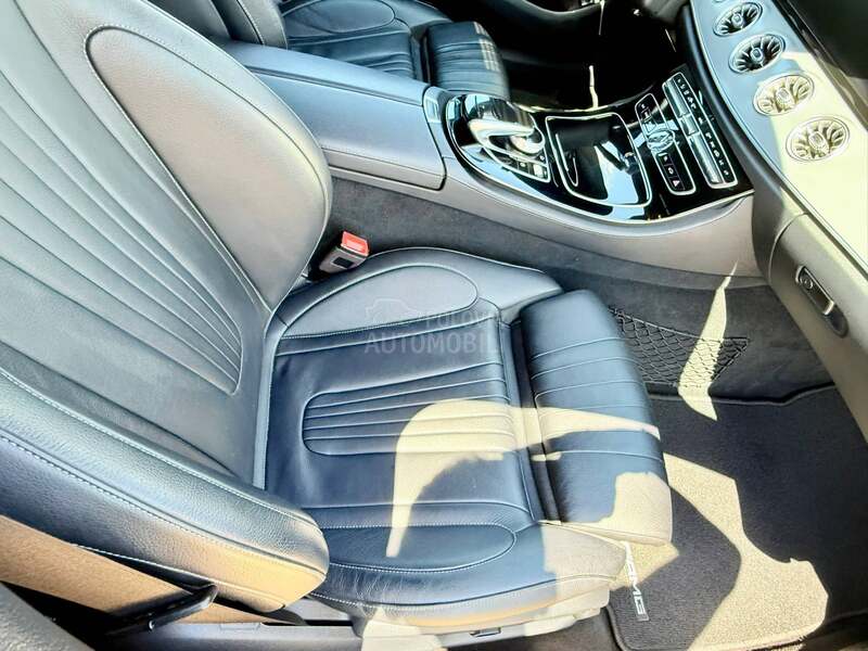 Mercedes Benz CLS 300 AMG 9G