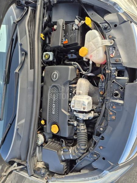 Opel Corsa D 1.3 cdti
