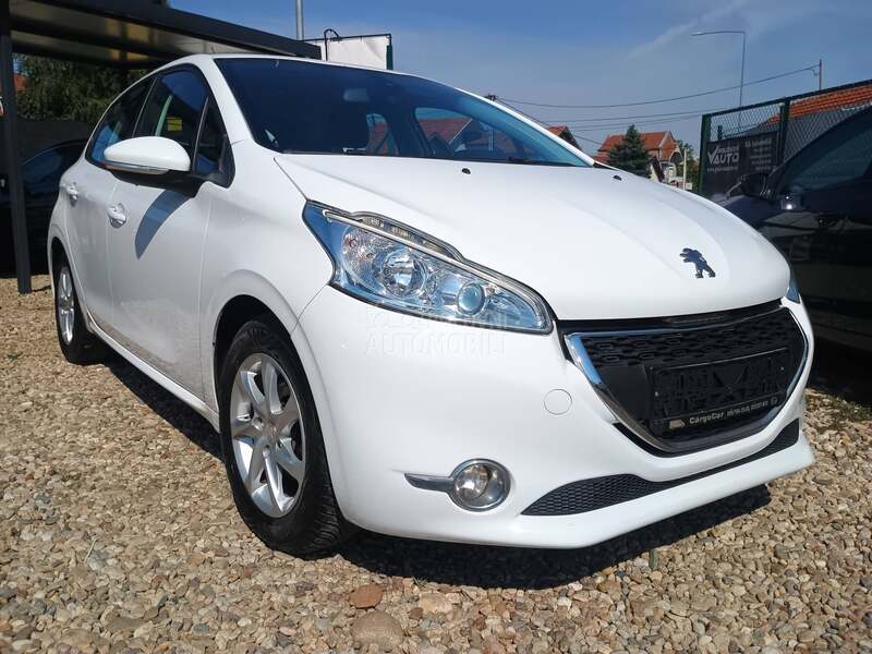Peugeot 208 1.6  e Hdi ALURE