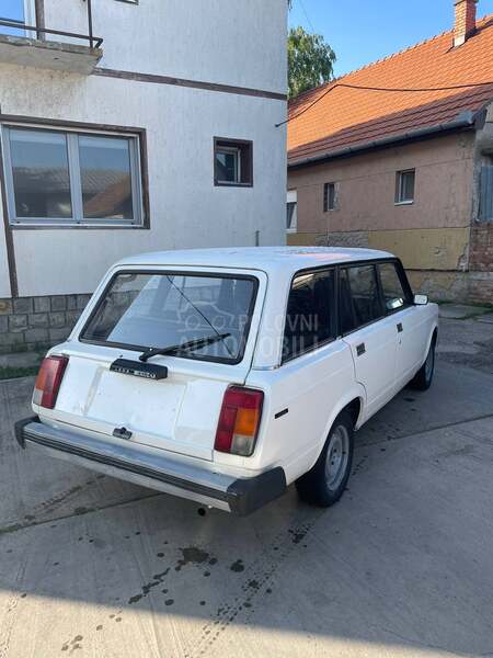 Lada 2104 