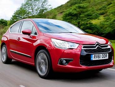 DS 4 15-25 god -  kompletan auto u delovima